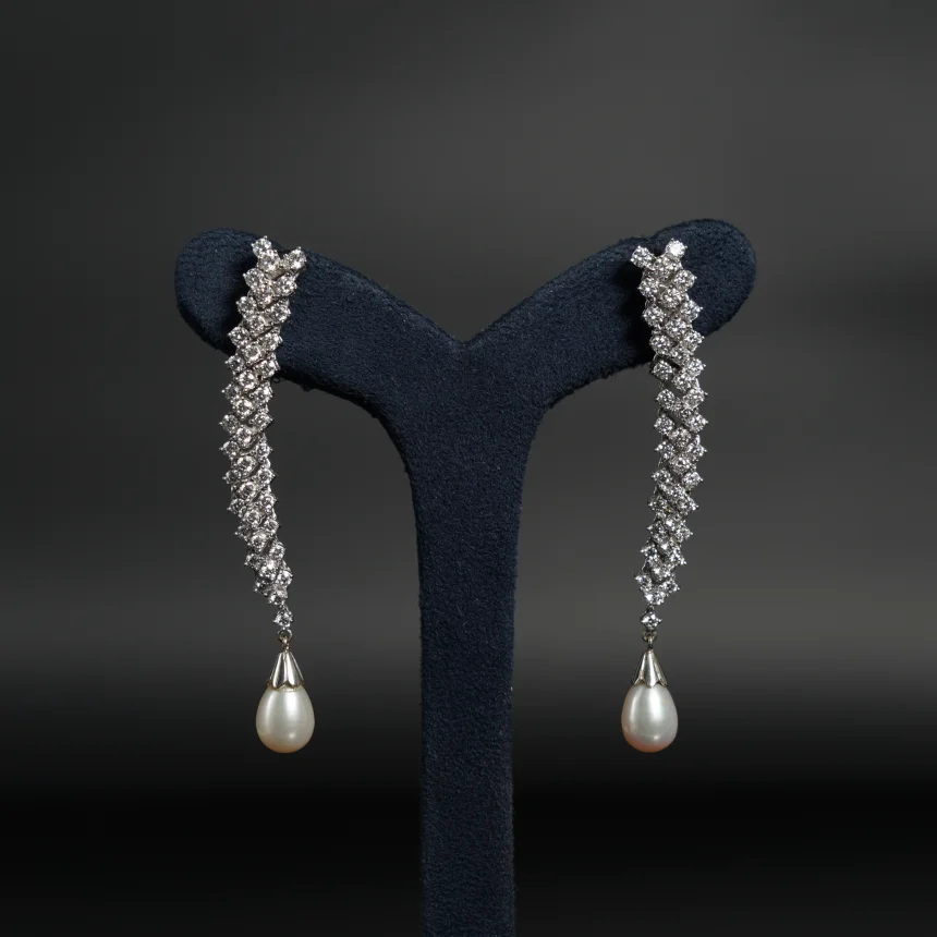 Pearl and Diamond Drop Earring