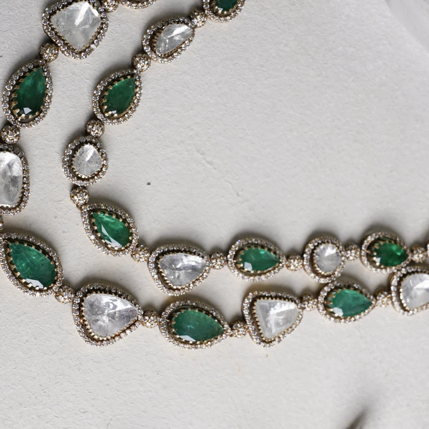 Emerald Riwaayat Polki Necklace