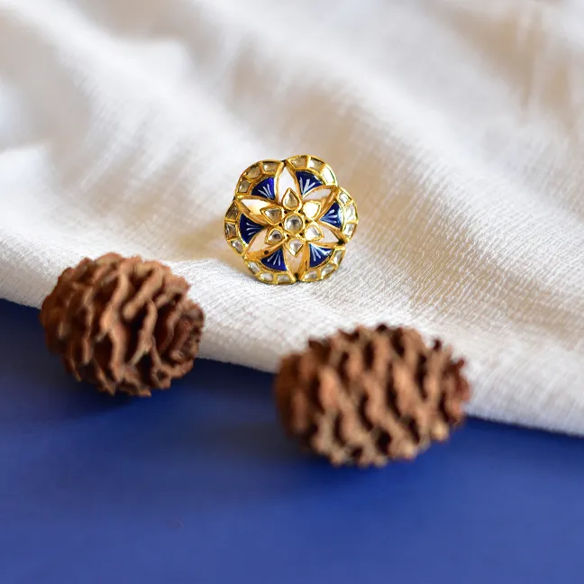 Royal Meeneri Ring