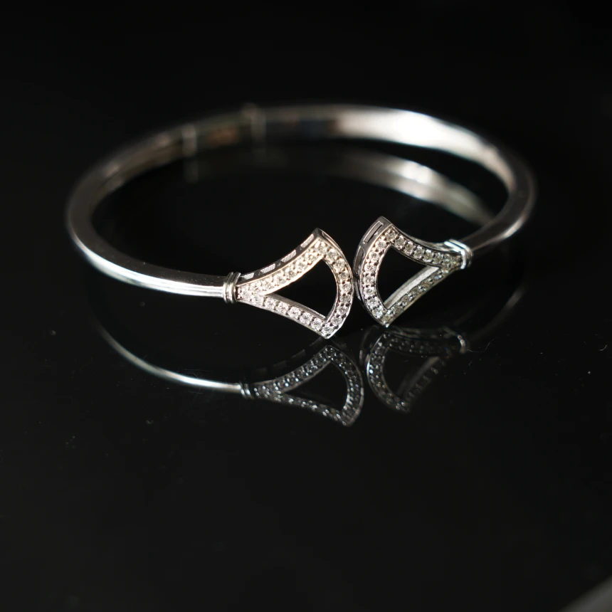 Vela Twin Diamond Bracelet